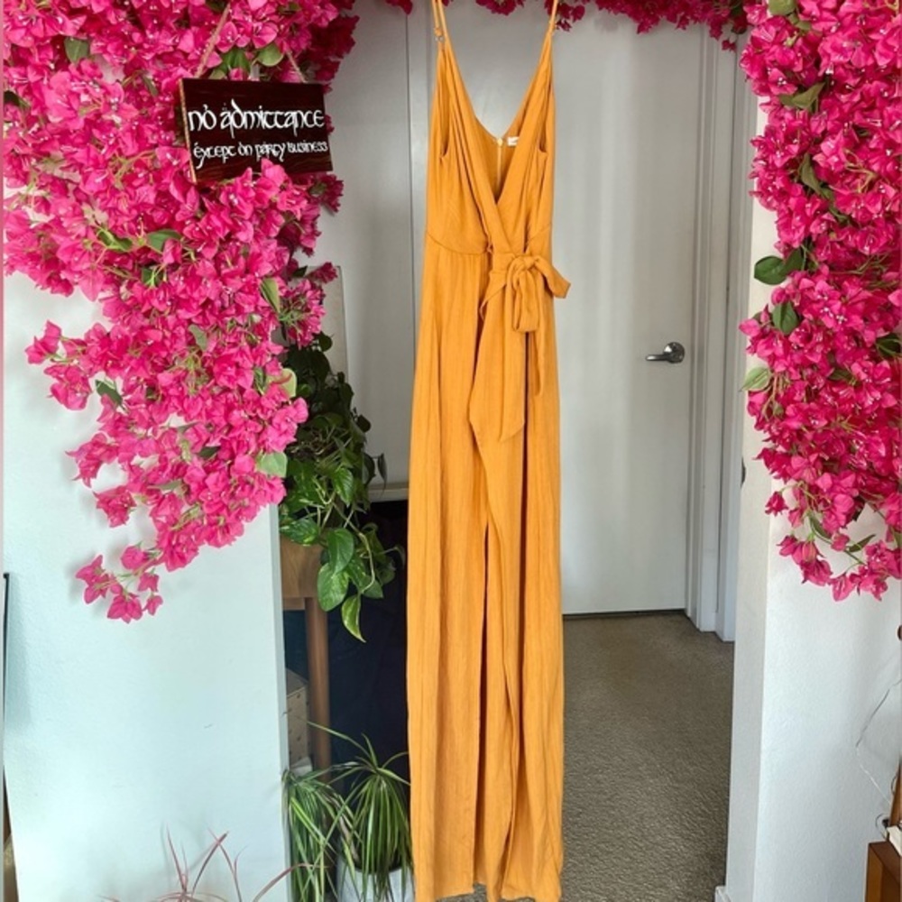 🌟 Golden Orange / Yellow Summer Jumpsuit - Size Small